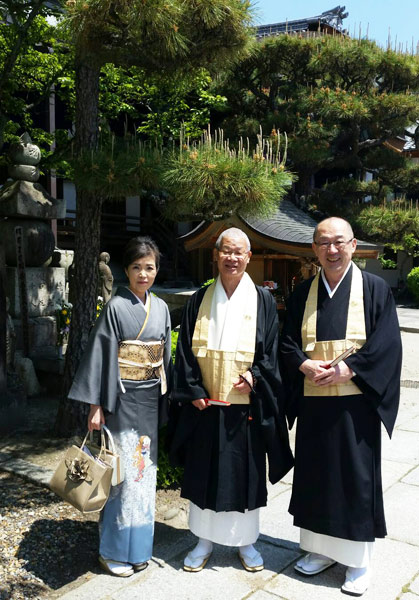 清浄華院にて吉川執事長と恩師の平先生と