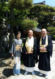 清浄華院にて吉川執事長と恩師の平先生と